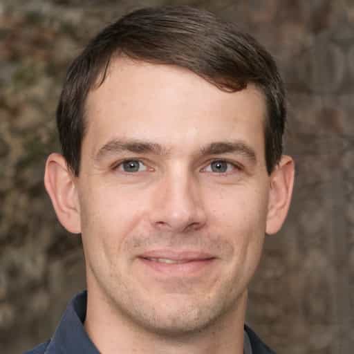 Fergus Davenport